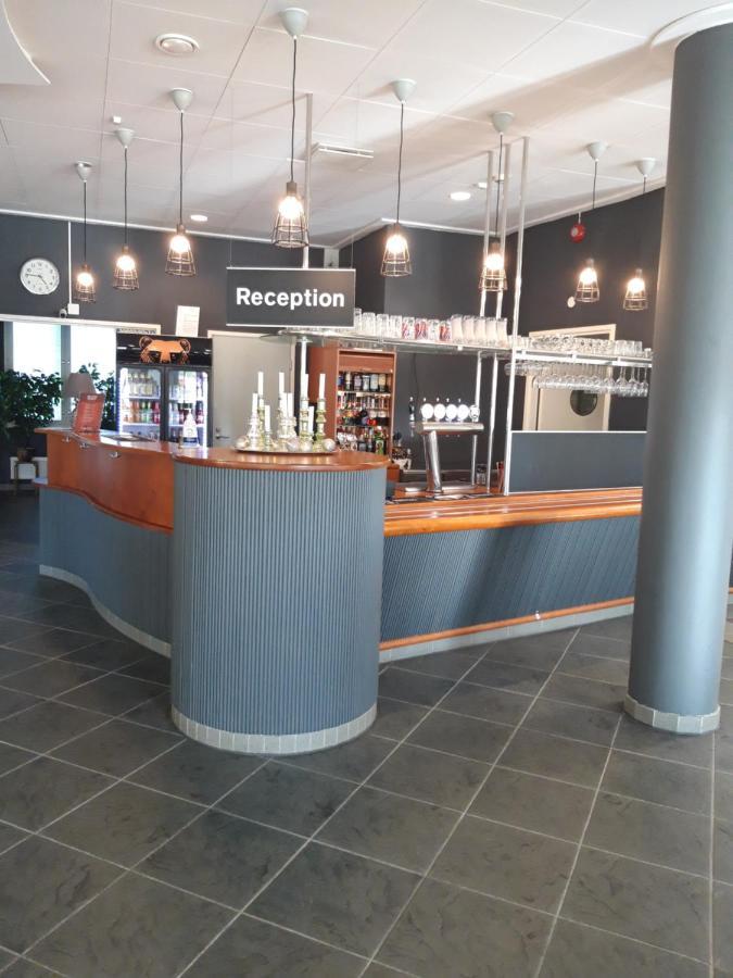 Hotelli Kaustinen Zewnętrze zdjęcie